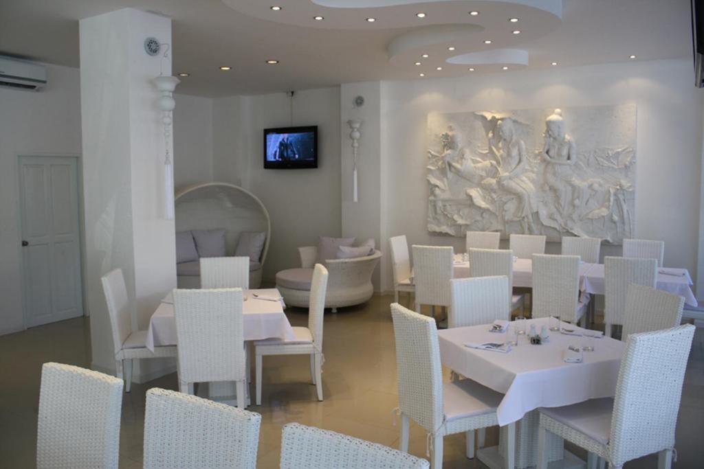 Hotel Santi White Phuket Zewnętrze zdjęcie