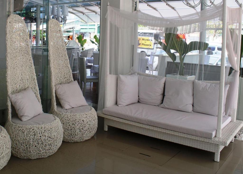 Hotel Santi White Phuket Zewnętrze zdjęcie